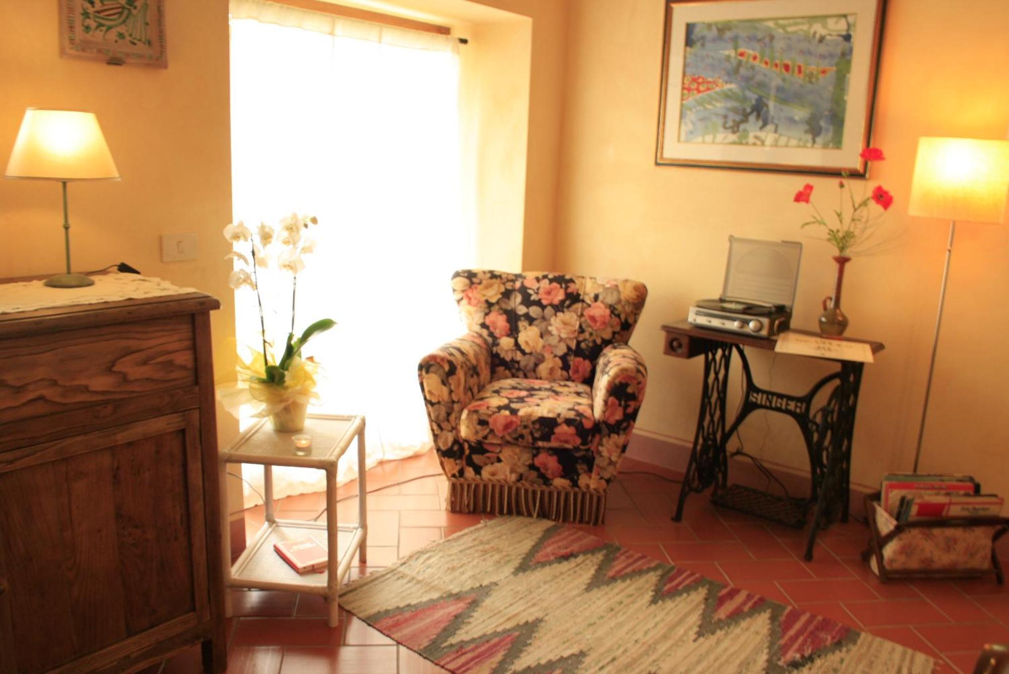 Le Rogheta Villa Campiglia dʼOrcia Eksteriør bilde