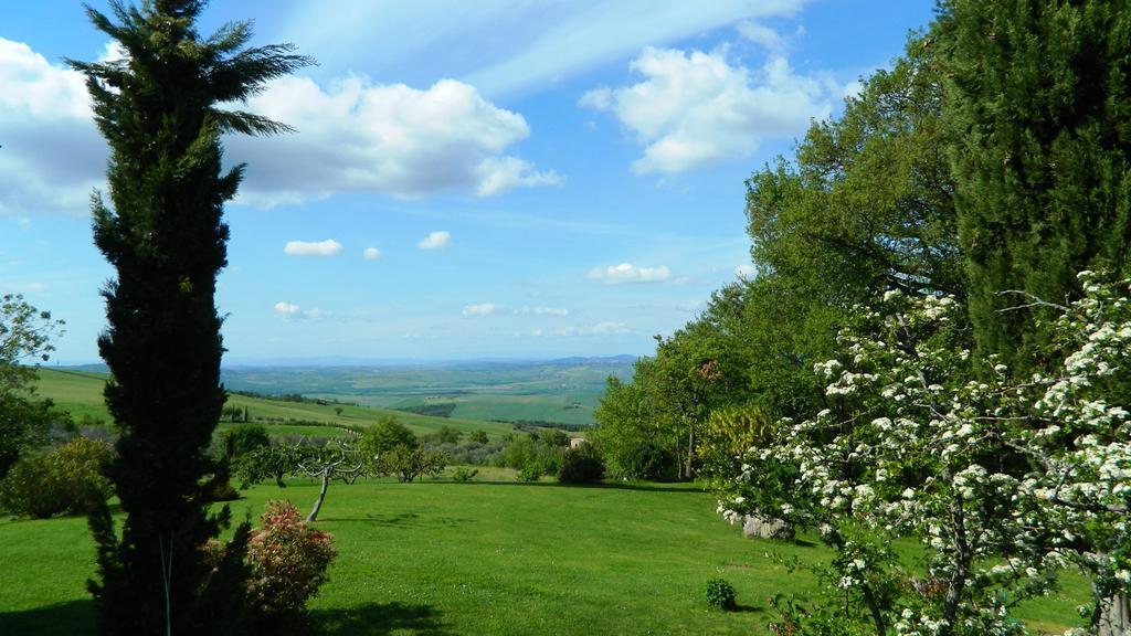 Le Rogheta Villa Campiglia dʼOrcia Eksteriør bilde